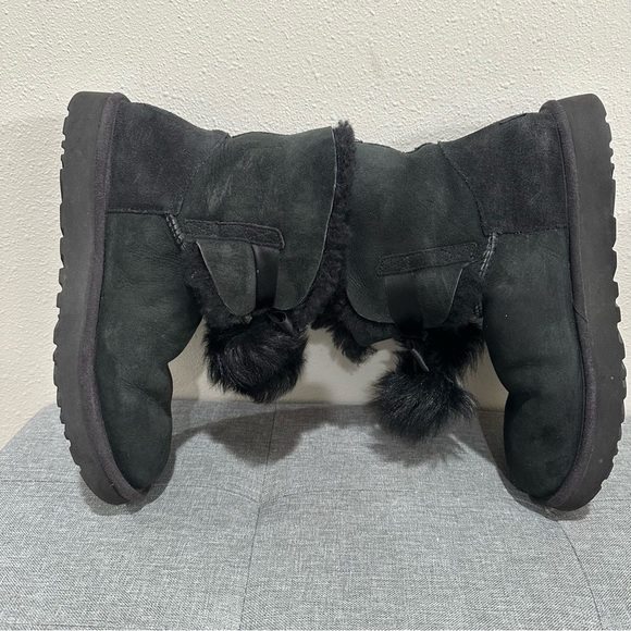 UGG Women’s Gitta Bow Boot - Picture 8 of 14